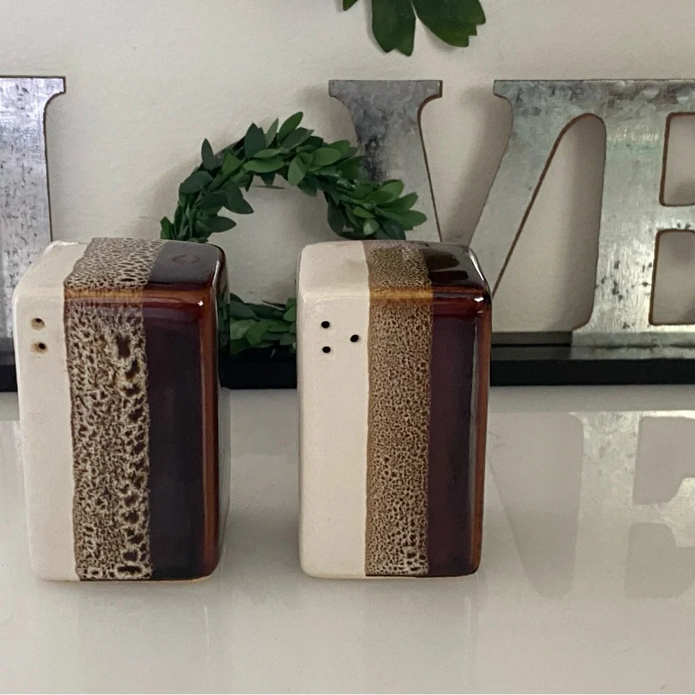Pier 1 Salt & Pepper Shakers‎ Retired Mid Century Modern Ceramic Brown